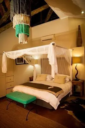 Luxury Süit, 1 Yatak Odası, Buzdolabı, Nehir Manzaralı