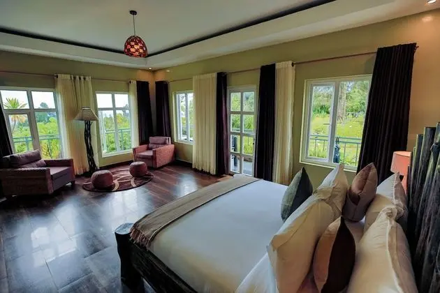 Luxury Tek Büyük Yataklı Oda