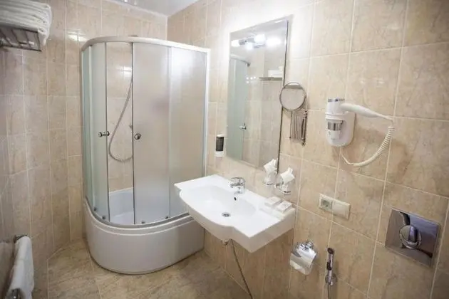 Standard Tek Büyük Yataklı Oda, Balkon