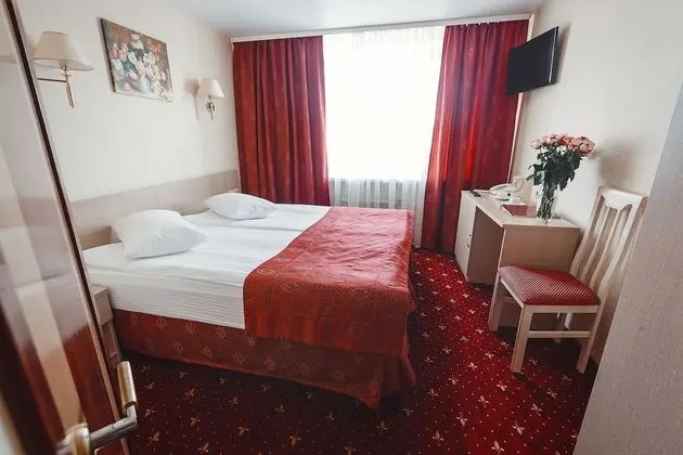 Business Tek Büyük veya İki Ayrı Yataklı Oda