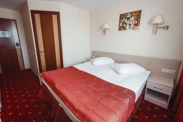 Business Tek Büyük veya İki Ayrı Yataklı Oda