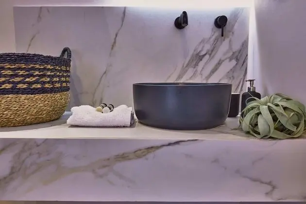 Deluxe Tek Büyük Yataklı Oda, Kişiye Özel Havuzlu, Deniz Manzaralı