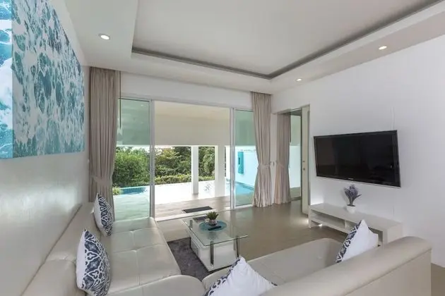 Gardenview Pool Suite