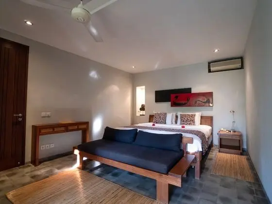 Signature Villa