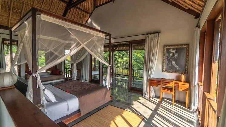 Signature Villa