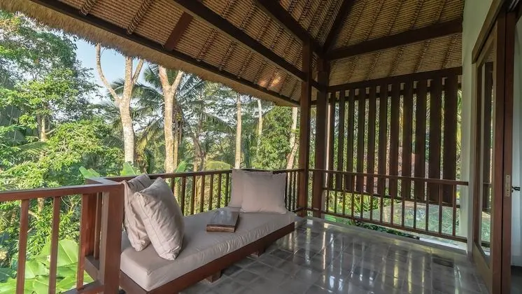 Signature Villa