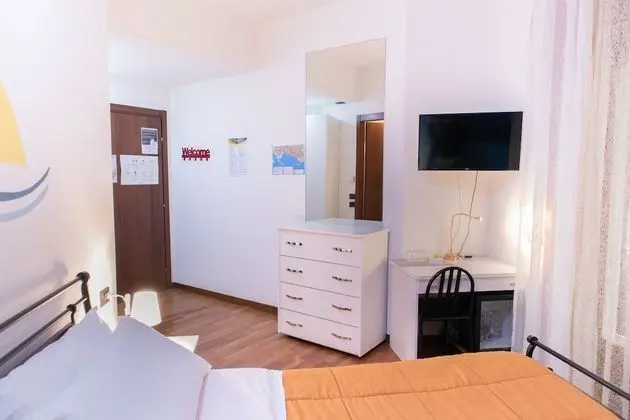 Design Tek Büyük Yataklı Oda