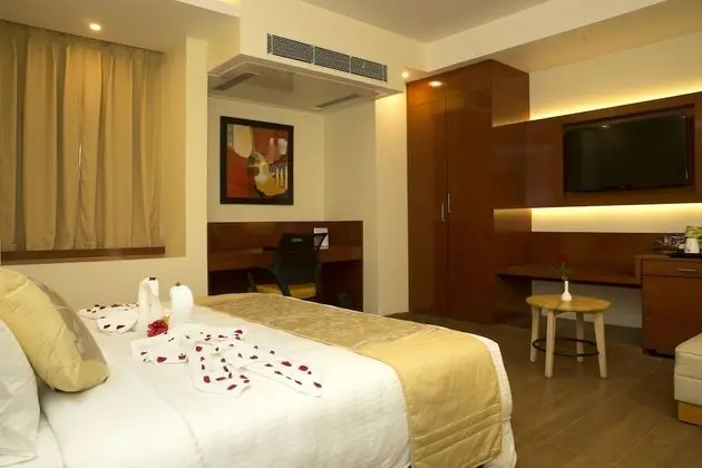 Deluxe Tek Büyük Yataklı Oda