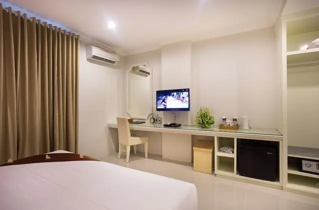 Deluxe Tek Büyük Yataklı Oda, Balkon