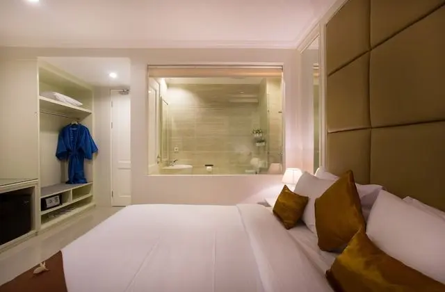 Deluxe Tek Büyük Yataklı Oda, Balkon