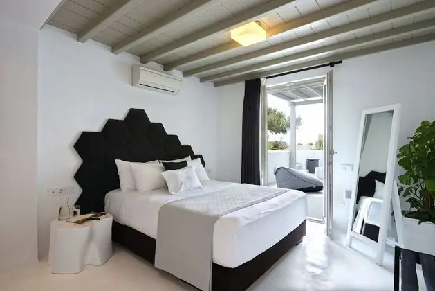 Luxury Villa, 4 Yatak Odası, Kişiye Özel Havuzlu, Deniz Manzaralı (Dafni)