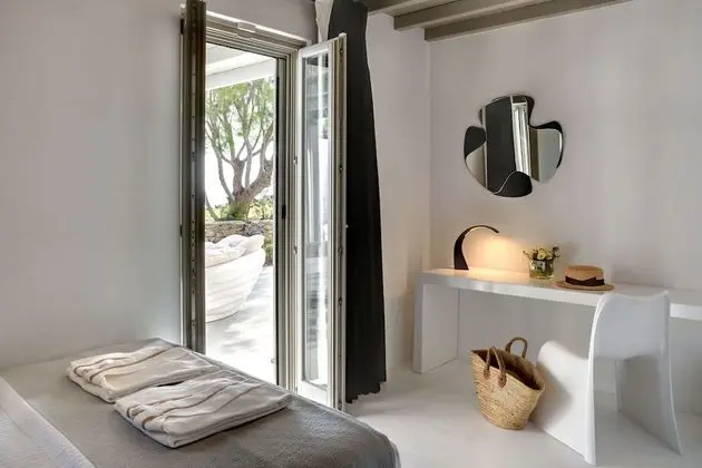 Luxury Villa, 4 Yatak Odası, Kişiye Özel Havuzlu, Deniz Manzaralı (Dafni)