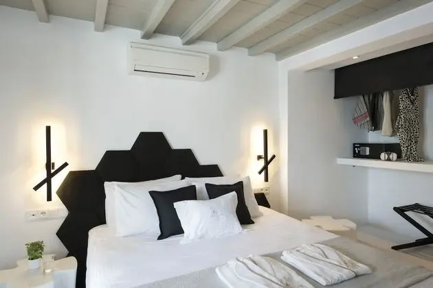 Luxury Villa, 4 Yatak Odası, Kişiye Özel Havuzlu, Deniz Manzaralı (Dafni)