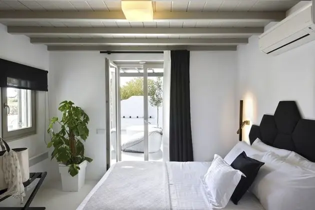 Luxury Villa, 4 Yatak Odası, Kişiye Özel Havuzlu, Deniz Manzaralı (Dafni)