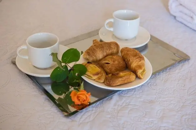 Comfort Büyük Yataklı Tek Kişilik Oda