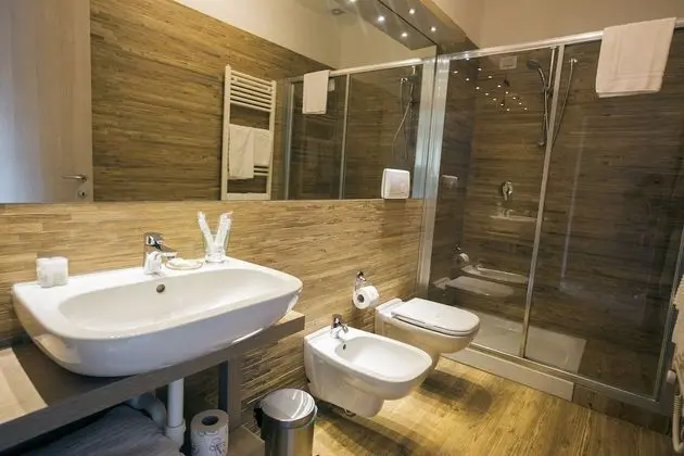 Standard Tek Büyük veya İki Ayrı Yataklı Oda, Sigara İçilmez, Şehir Manzaralı