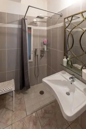 Villa, 6 Yatak Odası, Havuz Kullanımı