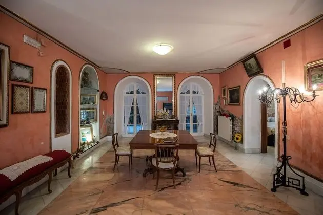 Villa, 6 Yatak Odası, Havuz Kullanımı