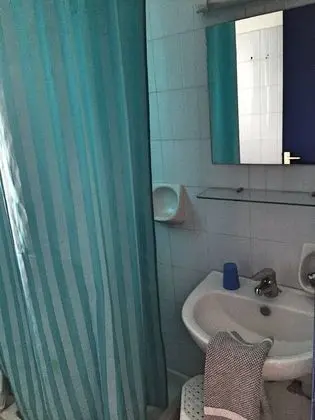 Economy Üç Kişilik Oda, Kısmi Deniz Manzaralı