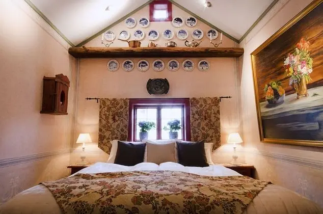 Classic Tek Büyük Yataklı Oda