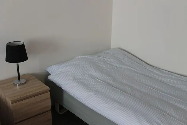 Tek Kişilik Oda, Ortak Banyo