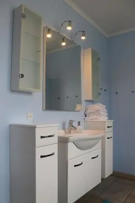 Tek Kişilik Oda, Ortak Banyo