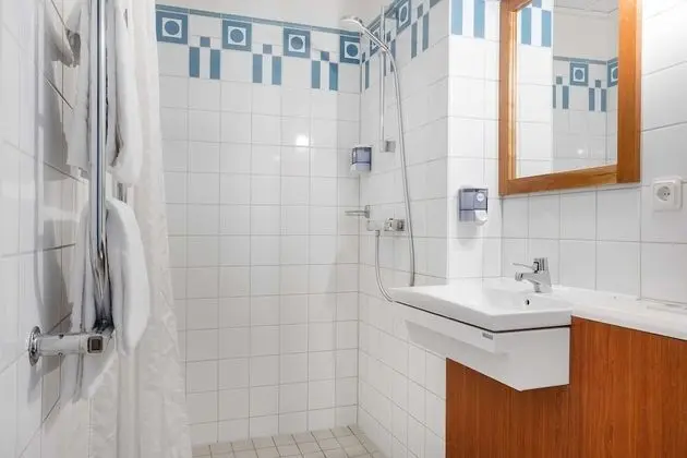 Standard Oda, 1 Çift Kişilik Yatak, Sigara İçilmez