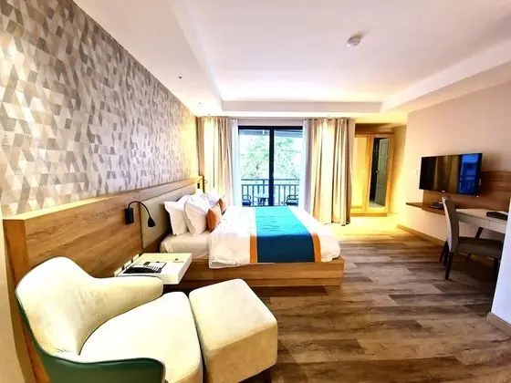 Premium XL Room