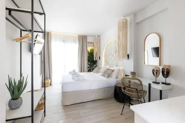 Comfort Tek Büyük Yataklı Oda