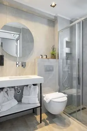 Comfort Tek Büyük Yataklı Oda