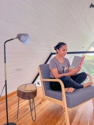 A-Frame in the Forest with Hot Tub, Fireplace and Mountain Views