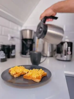 A-Frame in the Forest with Hot Tub, Fireplace and Mountain Views