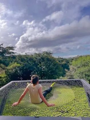 A-Frame in the Forest with Hot Tub, Fireplace and Mountain Views
