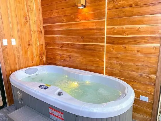 Tiny House in the Forest, Hot tub, Fireplace, Forest View