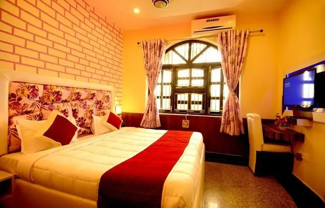Deluxe Tek Büyük Yataklı Oda, Sigara İçilmez