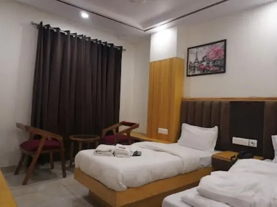 Deluxe İki Ayrı Yataklı Oda