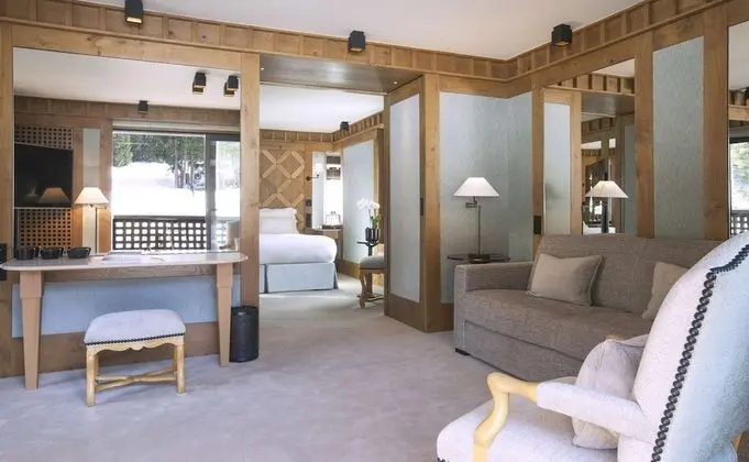 Süit (Suite Ski Piste with Hot Tub)