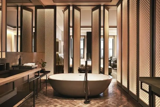 Fifth Avenue Suite King