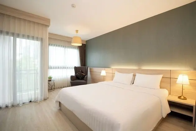 Deluxe Tek Büyük Yataklı Oda