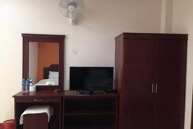 Standard Tek Büyük Yataklı Oda