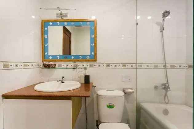 Deluxe Stüdyo, 1 Büyük (Queen) Boy Yatak, Buzdolabı ve Mikrodalga