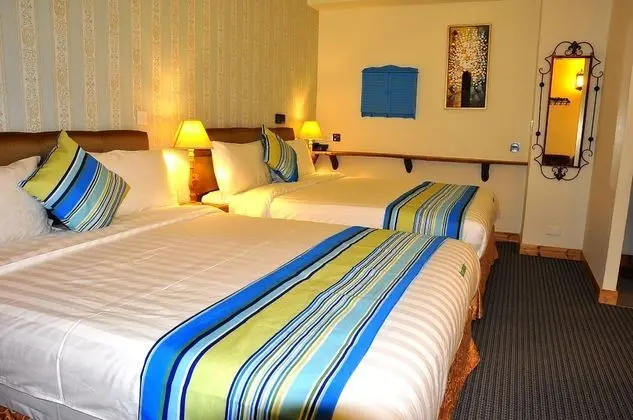 Deluxe Dört Kişilik Oda, 2 Çift Kişilik Yatak, Banyolu/Duşlu