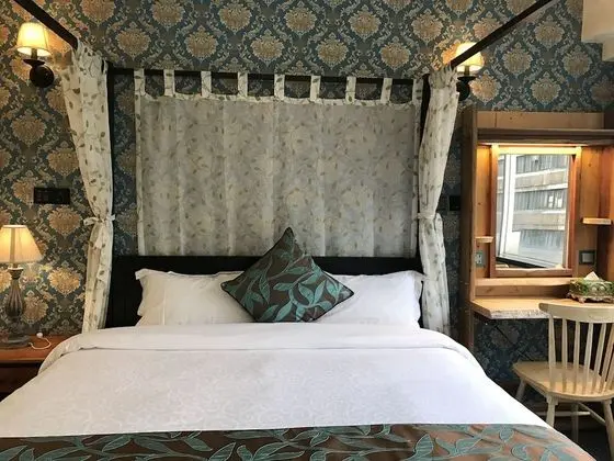 Superior Tek Büyük Yataklı Oda