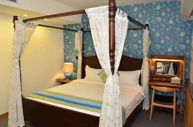 Superior Tek Büyük Yataklı Oda