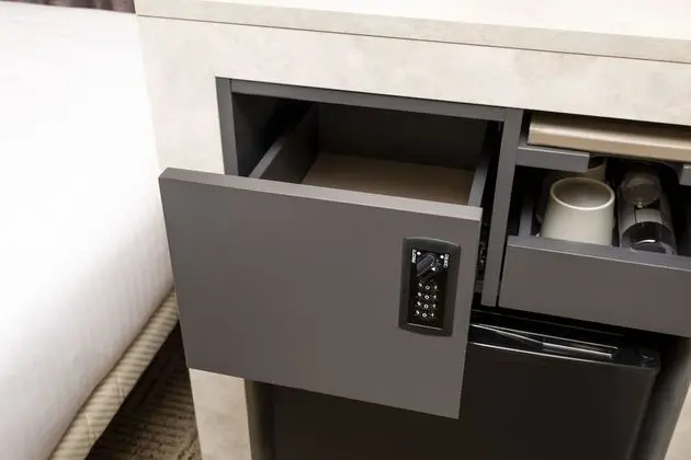 Design Tek Büyük Yataklı Oda