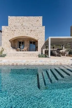 Villa, 2 Yatak Odası, Kişiye Özel Havuzlu, Deniz Manzaralı