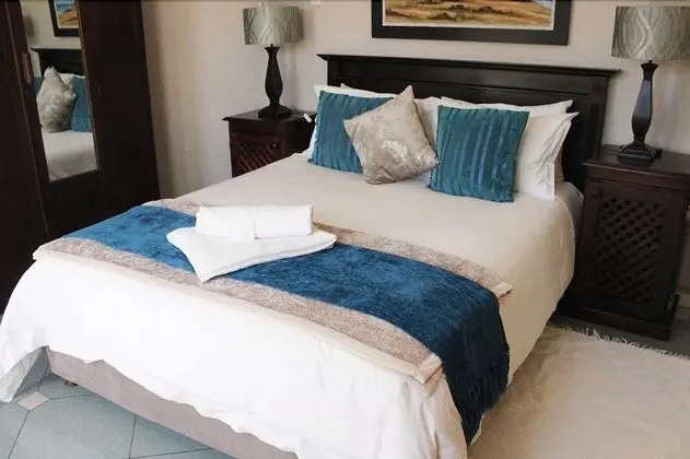 Cost Saver Room (En-suite Shower only)