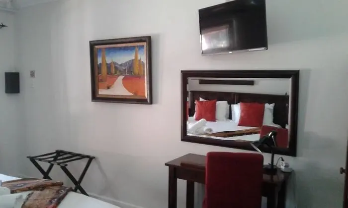 Deluxe Tek Büyük veya İki Ayrı Yataklı Oda, 1 Yatak Odası