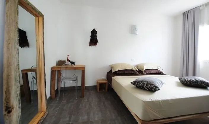 Junior Süit, 1 En Büyük (King) Boy Yatak, Okyanus Manzaralı (Mbili)