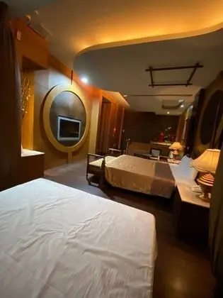 Deluxe Dört Kişilik Oda